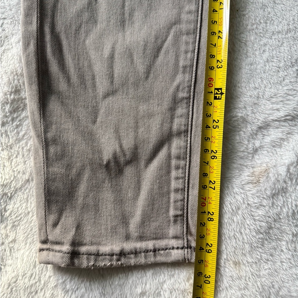 American Eagle Outfitters Women's Light Gray Ripped Skinny Jeans Sz 6 - Picture 10 of 12